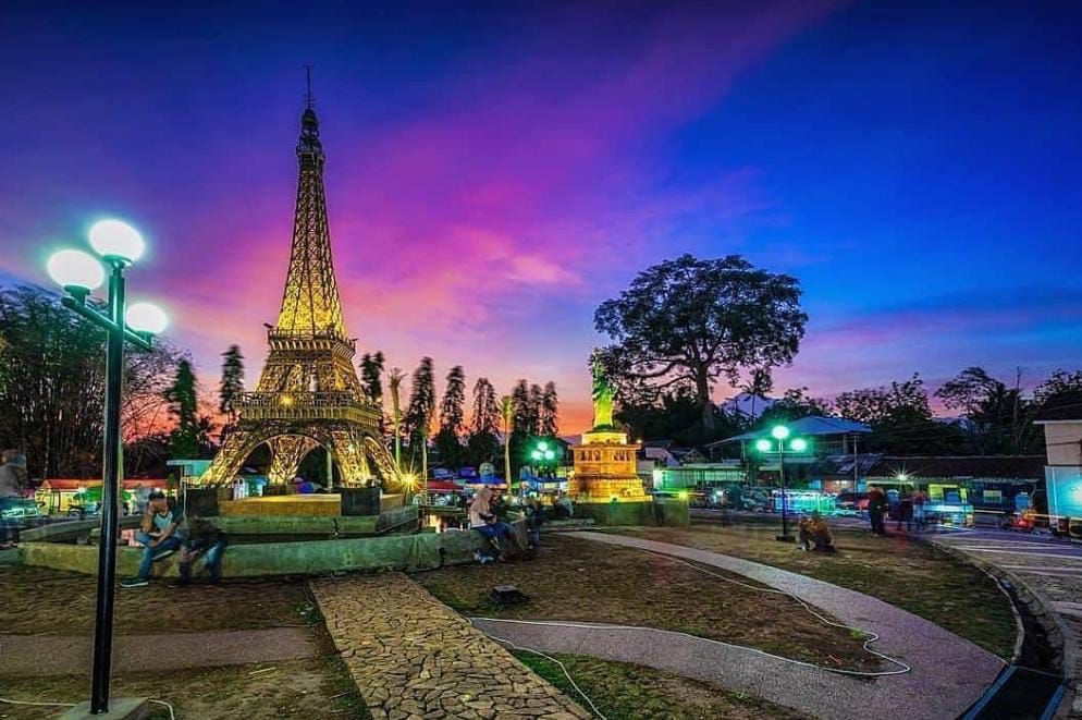 Wisata Boyolali Menara Eiffel Sebuah Destinasi Menakjubkan Situs Budaya