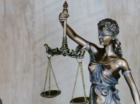 Pengertian Budaya Hukum: Memahami Hubungan Antara Budaya dan Sistem Hukum