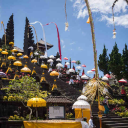 Sejarah Perkembangan Agama Hindu di Indonesia