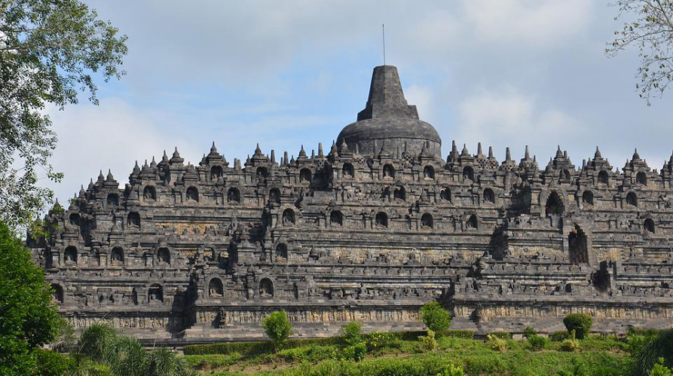 Candi Borobudur: Warisan Teknologi dan Kebudayaan Nasional