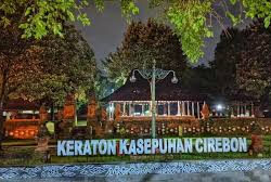Menyusuri Jejak Megah Keraton Kasepuhan: Penjaga Marwah Sejarah dan Akulturasi Budaya di Cirebon