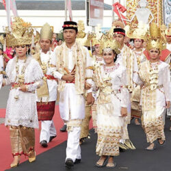 Kemilau Adat di Gerbang Sumatera: Menelusuri Keluhuran Budaya Lampung yang Ikonik