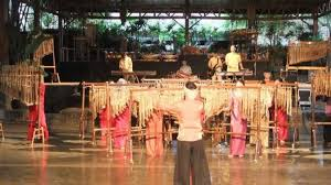 Menjaga “Amanat Galunggung”: Upaya Jawa Barat Menghidupkan Tradisi Sunda di Tengah Gempuran Modernisasi